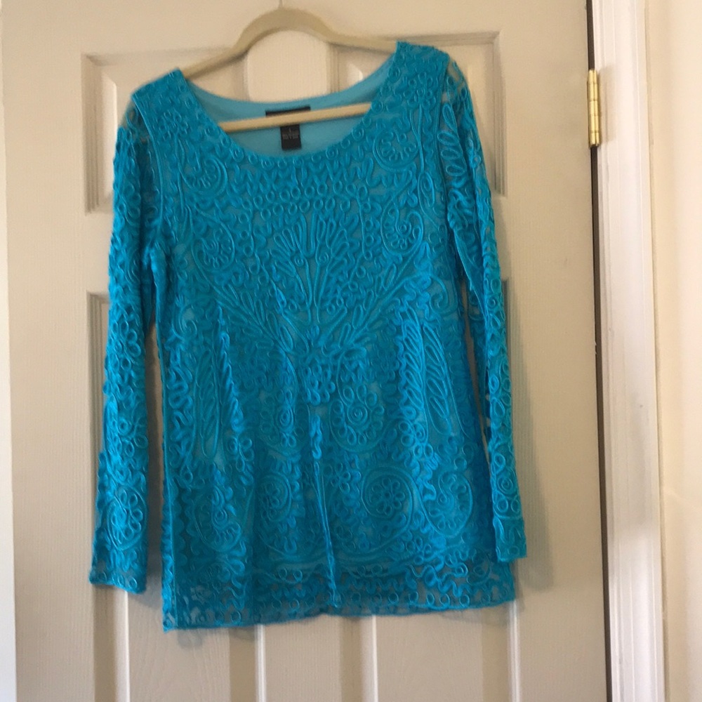 Turquoise top